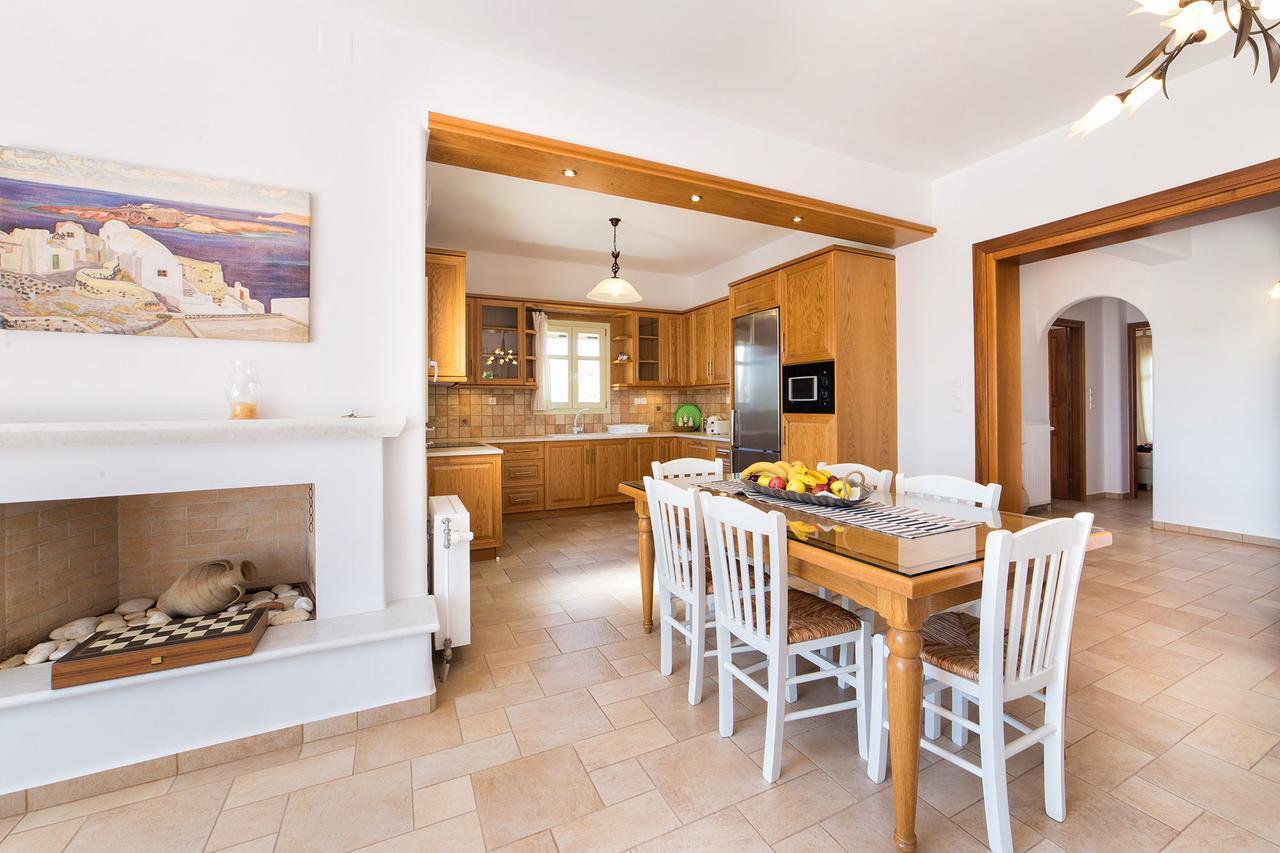 Villa San Dimitrio House On The Beach Logaras Extérieur photo