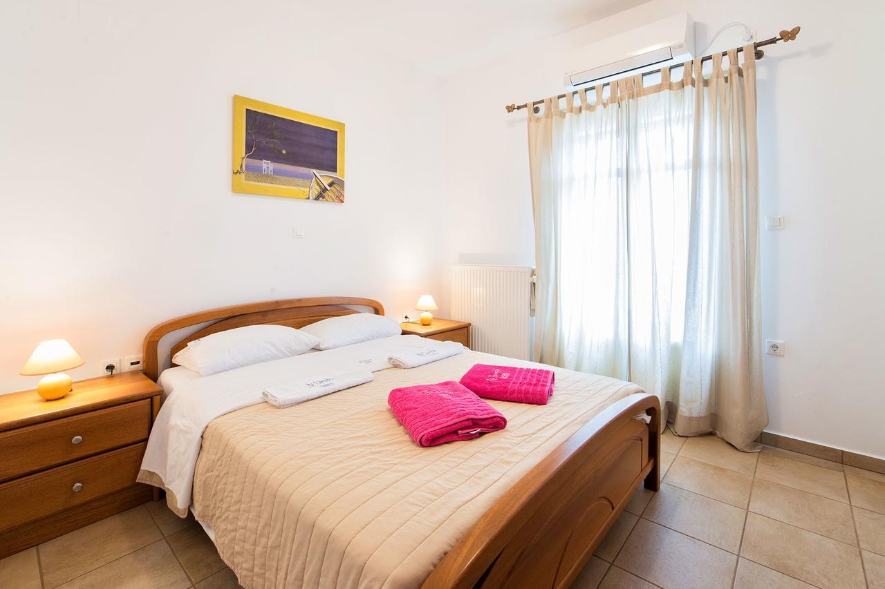 Villa San Dimitrio House On The Beach Logaras Extérieur photo
